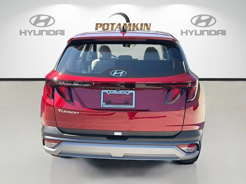 New 2026 Hyundai Tucson SE image 6