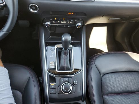 Certified 2025 MAZDA CX-5 Carbon Edition AWD/4WD image 27