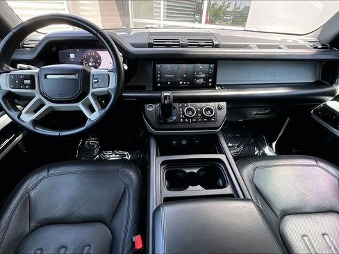 Used 2020 Land Rover Defender 110 HSE AWD/4WD image 15