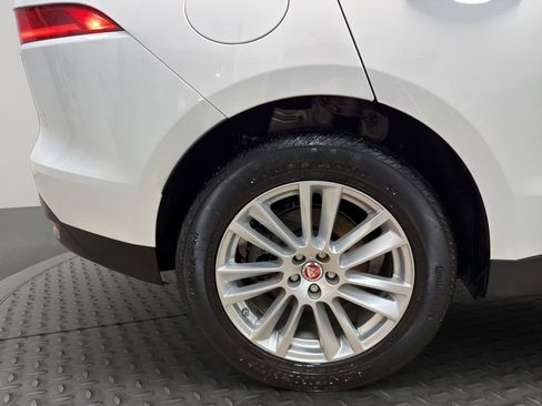 Used 2020 Jaguar F-PACE Prestige image 26