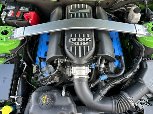 Used 2013 Ford Mustang Boss 302 image 49