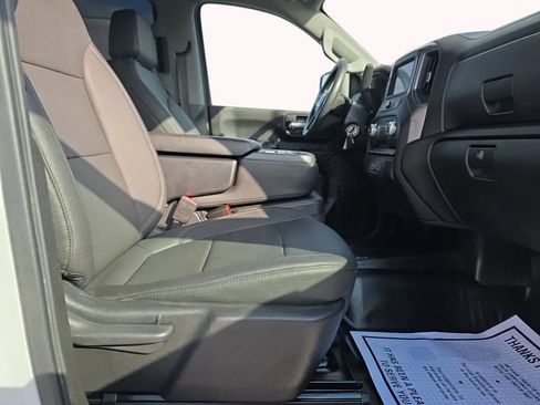 Used 2022 GMC Sierra 2500 Pro w/ Convenience Package image 19