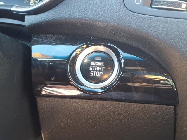 Used 2015 Kia Sorento SX AWD/4WD image 11
