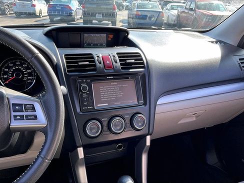 Used 2015 Subaru Forester 2.5i Touring w/ Eyesight & Navigation System image 6