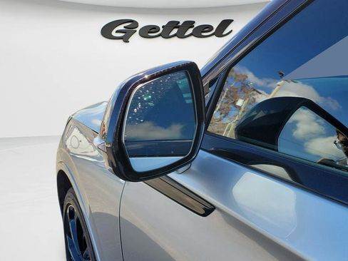 Used 2023 Lincoln Aviator Reserve w/ Equipment Group 201A image 11