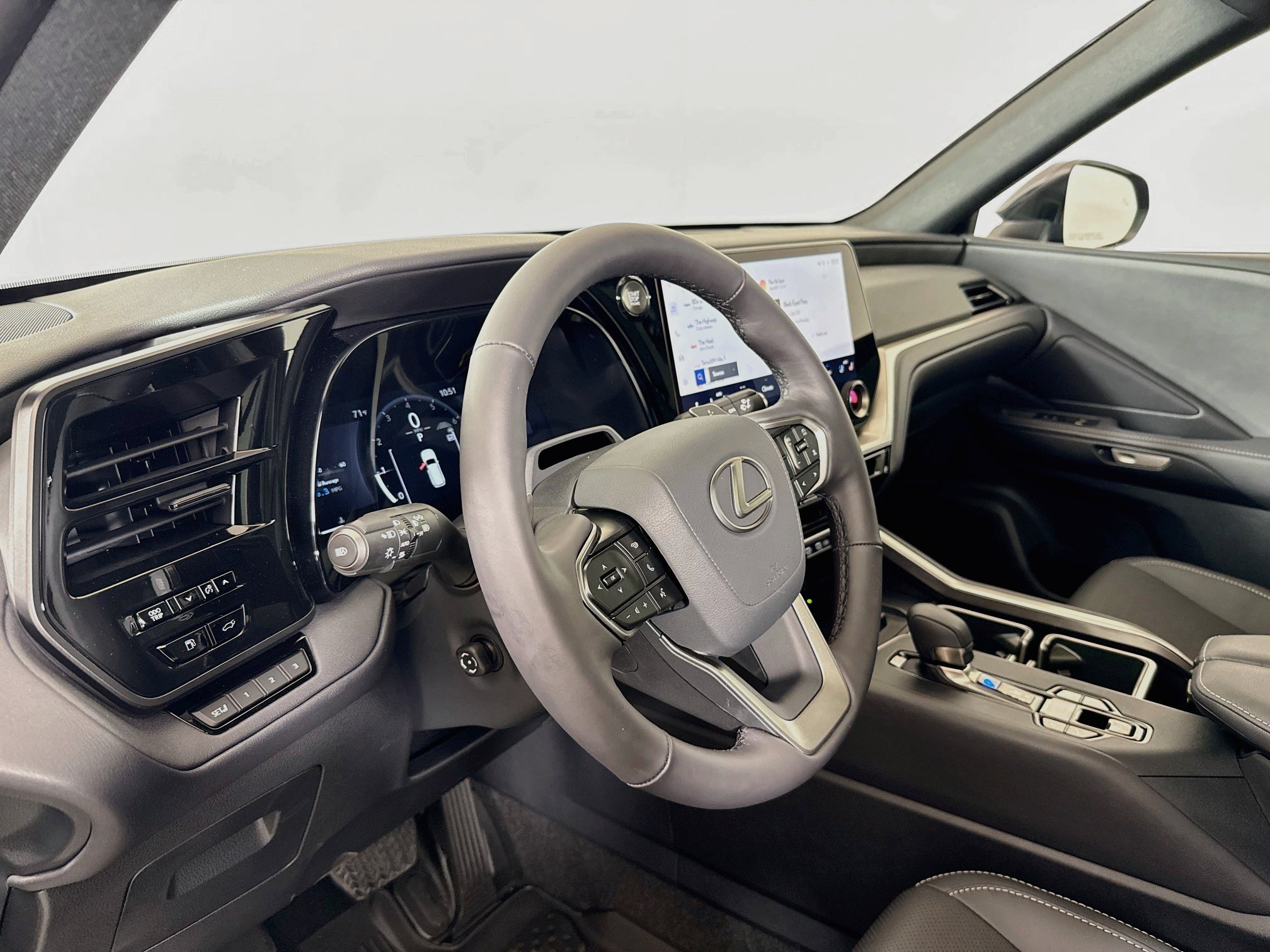 New 2026 Lexus TX 350 AWD image 9