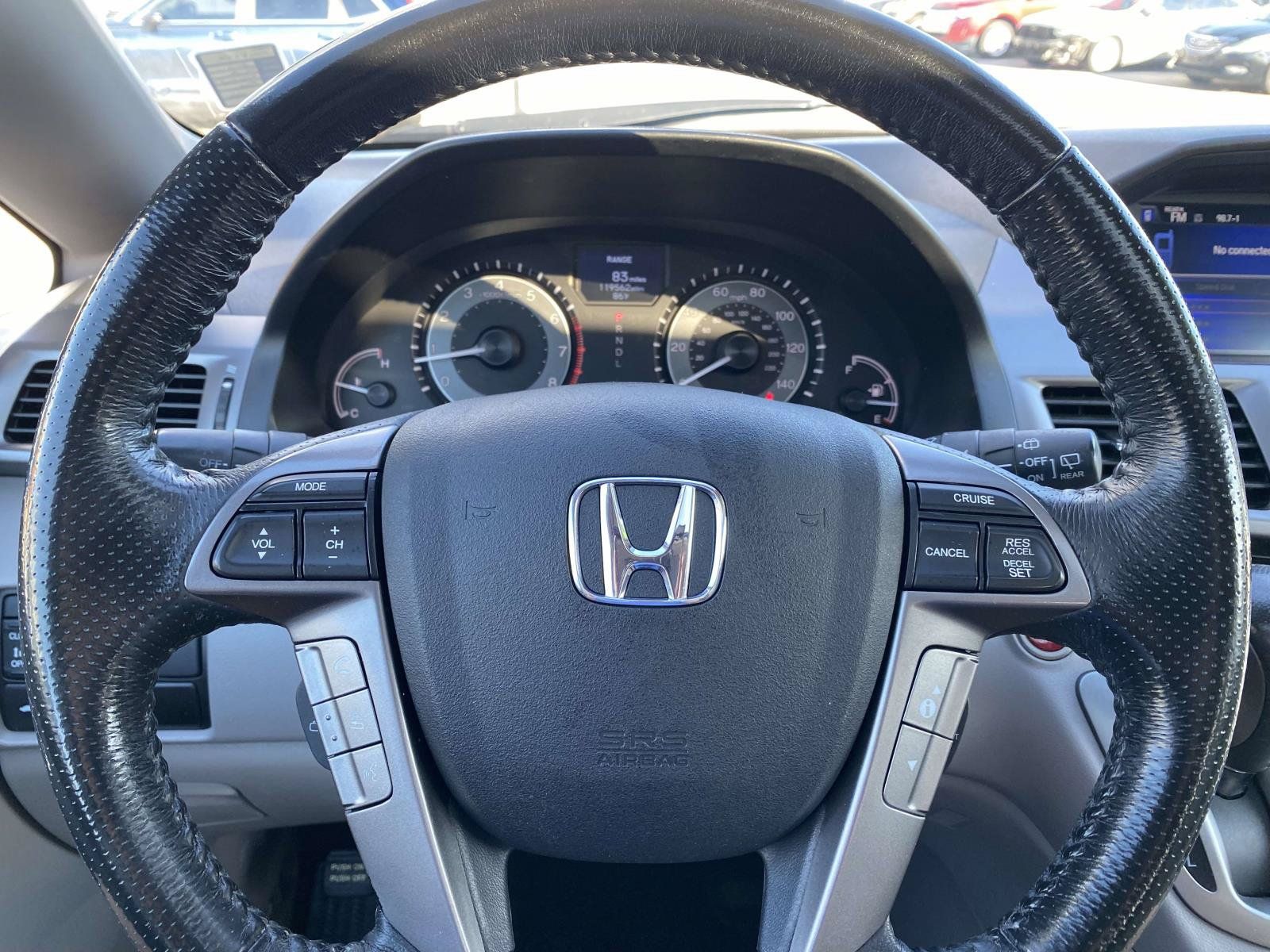 Used 2015 Honda Odyssey Touring Elite image 25
