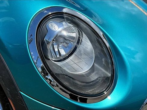 Used 2017 MINI Cooper S FWD image 32