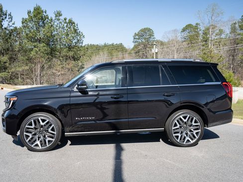 New 2026 Ford Expedition Platinum w/ Platinum Ultimate Package AWD/4WD image 13