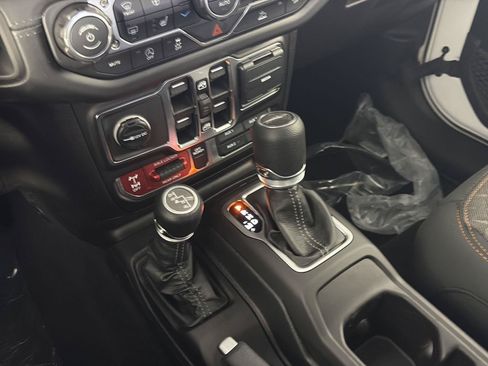New 2026 Jeep Gladiator Mojave AWD/4WD image 13