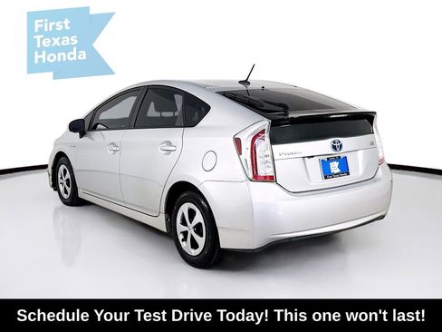 Used 2015 Toyota Prius Three FWD image 5