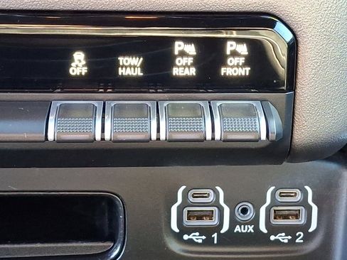 Certified 2021 RAM 1500 Big Horn image 24