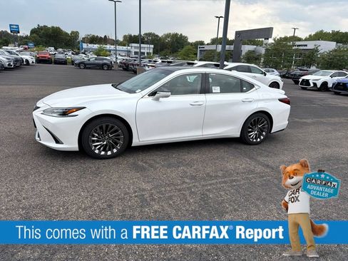 Certified 2025 Lexus ES 350 Ultra Luxury w/ Accessory Package (Z2) FWD image 2