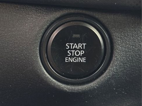 Used 2025 MAZDA CX-50 AWD 2.5 S w/ Preferred Package image 17