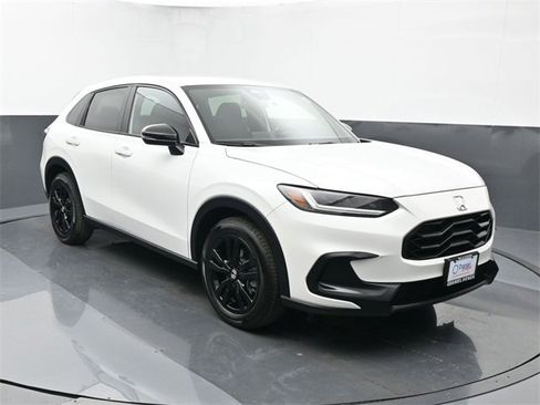 Used 2026 Honda HR-V Sport image 7