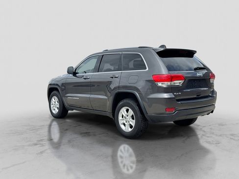 Used 2016 Jeep Grand Cherokee Laredo w/ Quick Order Package 23E AWD/4WD image 4