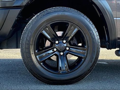 Used 2023 RAM 1500 Warlock AWD/4WD image 8