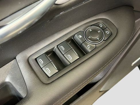 Used 2024 Cadillac XT5 Premium Luxury AWD/4WD image 17