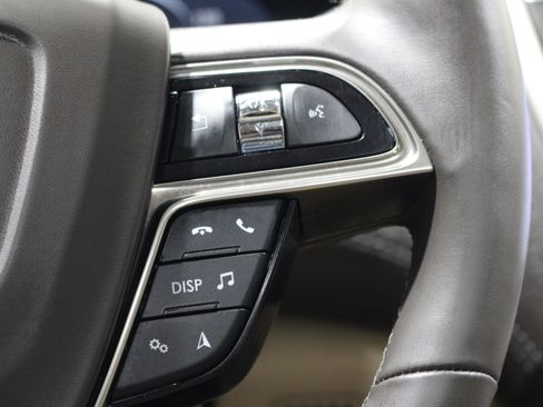 Used 2019 Lincoln Nautilus Reserve w/ Ultimate Package image 13