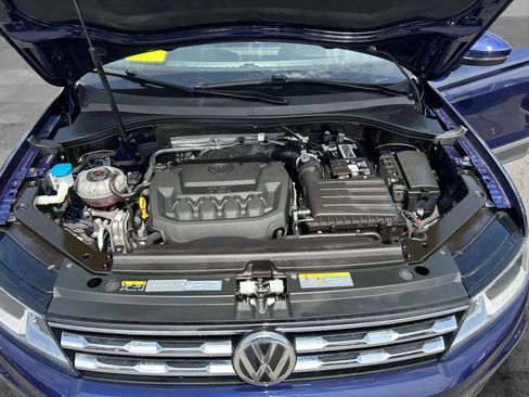 Used 2021 Volkswagen Tiguan SE AWD/4WD image 9