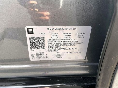 Used 2020 Buick Enclave Premium w/ Sun and Sites Package image 36