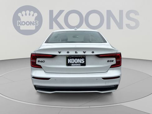 Used 2024 Volvo S60 B5 Plus w/ Climate Package AWD/4WD image 5