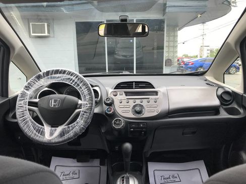 Used 2012 Honda Fit image 11