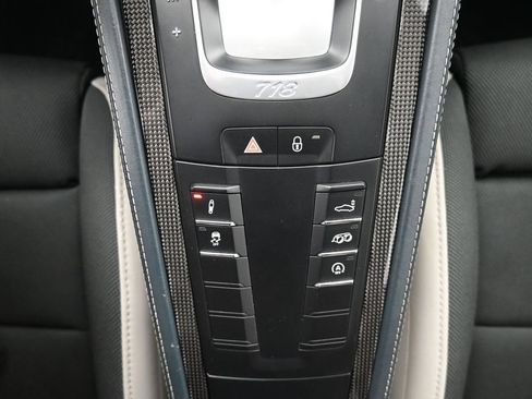 Used 2024 BMW M4 xDrive Competition AWD/4WD image 17