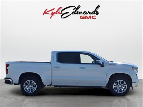Used 2024 Chevrolet Silverado 1500 LTZ w/ LTZ Convenience Package II image 4