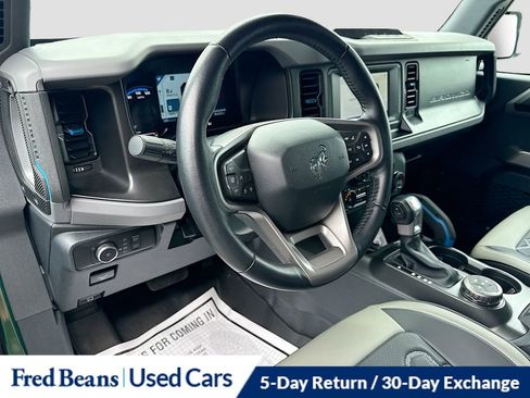 Used 2023 Ford Bronco Black Diamond AWD/4WD image 11