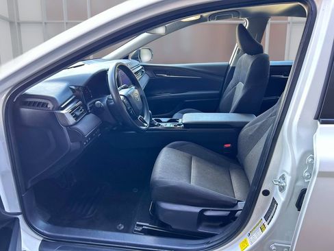 Used 2025 Toyota Camry LE FWD image 13