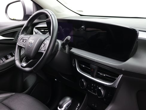 Used 2024 Buick Encore GX Sport Touring FWD image 36