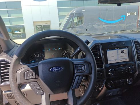 Used 2019 Ford F150 XLT w/ Trailer Tow Package image 6