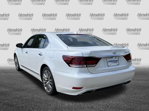 Used 2017 Lexus LS 460 L w/ Ultra Luxury Package RWD image 9