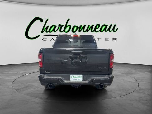 New 2026 RAM 1500 Express AWD/4WD image 4