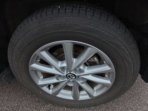 Used 2025 MAZDA CX-5 AWD 2.5 S w/ Preferred Package image 27