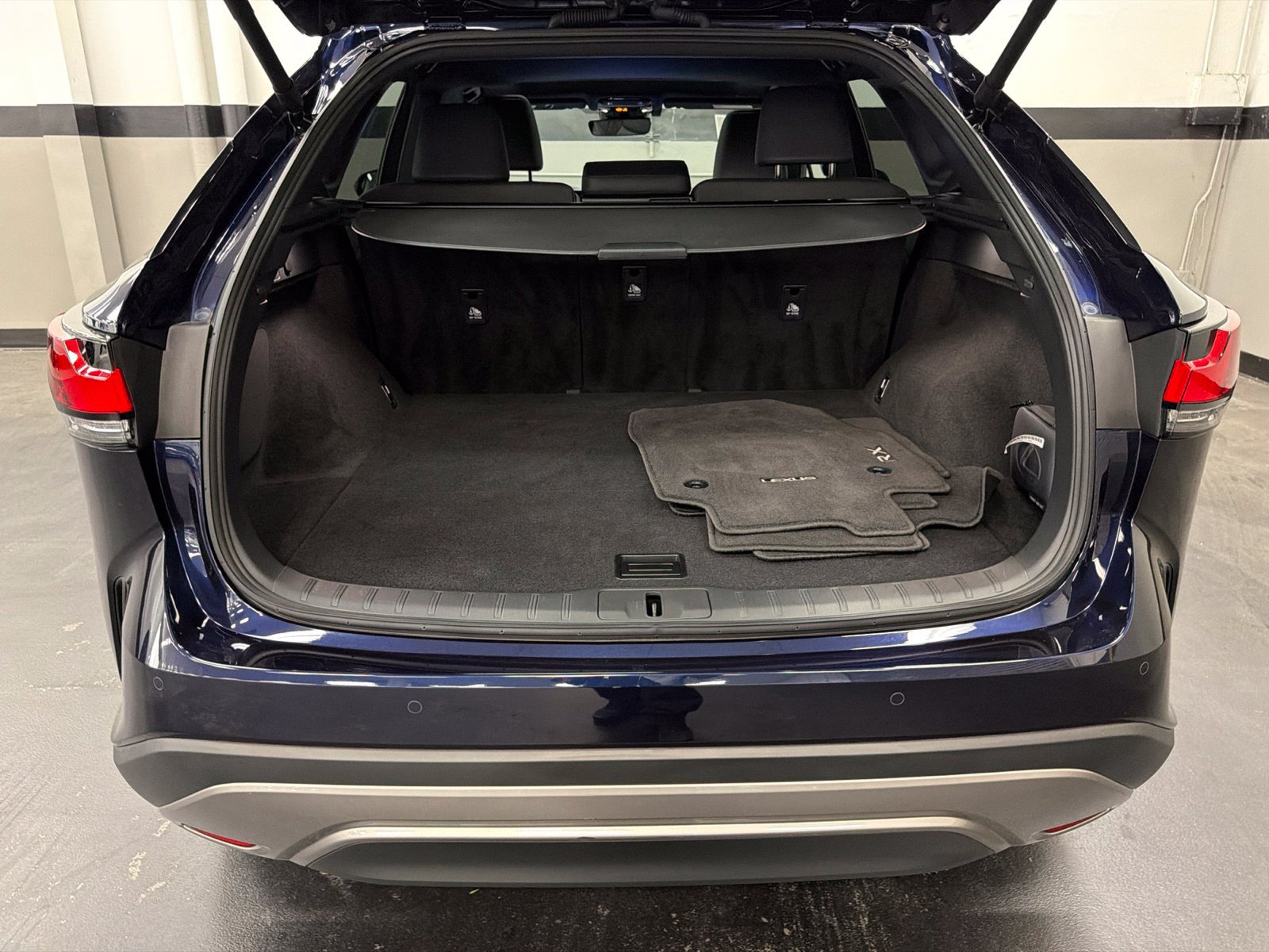 Used 2025 Lexus RX 350 FWD w/ Technology Package image 16