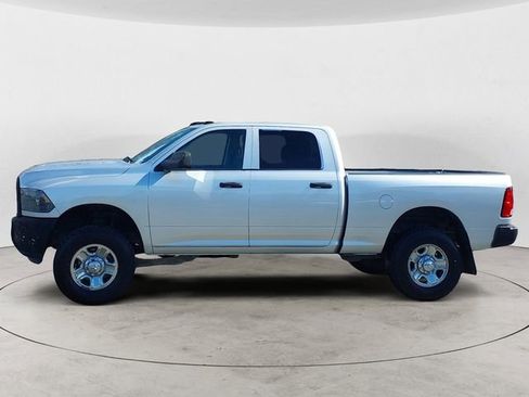 Used 2018 RAM 2500 Tradesman w/ Chrome Appearance Group AWD/4WD image 2