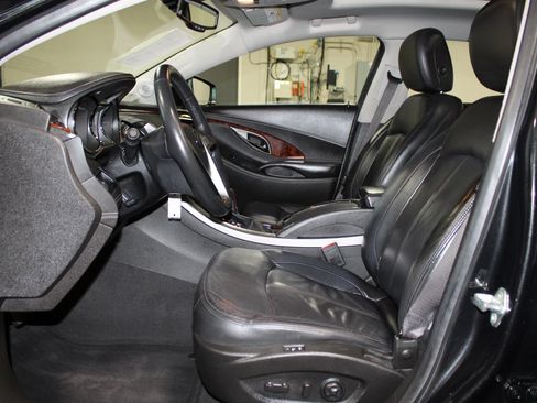 Used 2012 Buick LaCrosse Premium FWD image 8