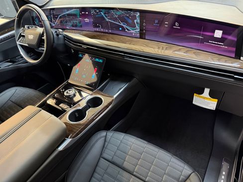 New 2026 Cadillac Escalade Platinum Sport AWD/4WD image 65