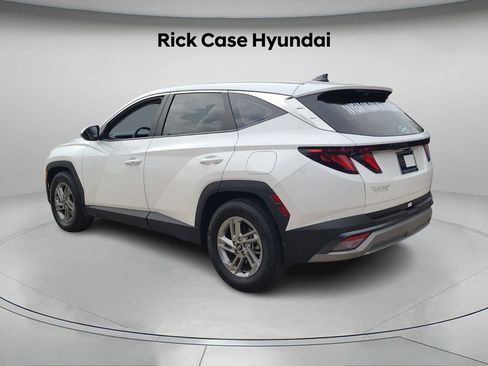 Used 2025 Hyundai Tucson SE image 8