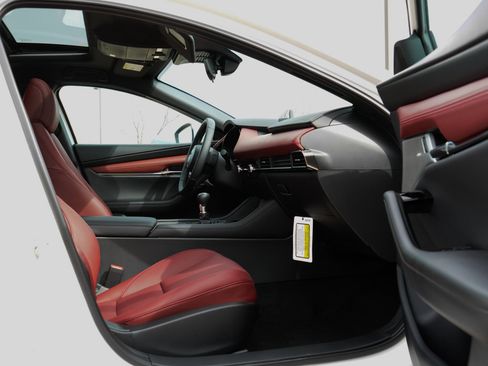 New 2026 MAZDA MAZDA3 2.5 S Premium image 33