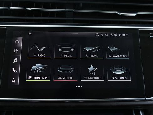 Used 2023 Audi Q8 Premium Plus w/ Premium Plus Package AWD/4WD image 35