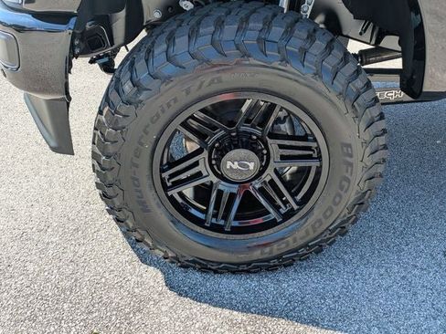 New 2025 Ford F250 Lariat w/ Lariat Ultimate Package image 43