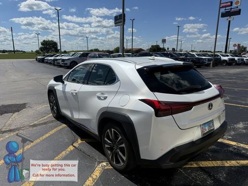Used 2019 Lexus UX 250h w/ Premium Package AWD/4WD image 3