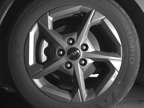 Used 2025 Kia K4 FWD image 12