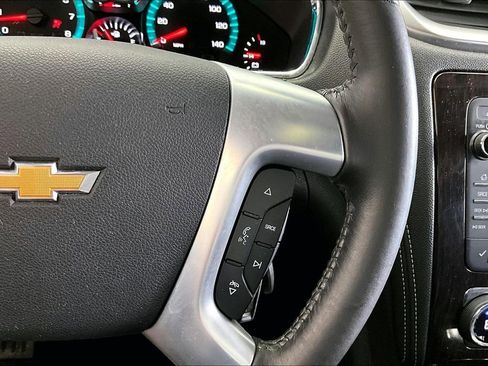 Used 2015 Chevrolet Traverse LT w/ LPO, 'HIT The Road' Package AWD/4WD image 21