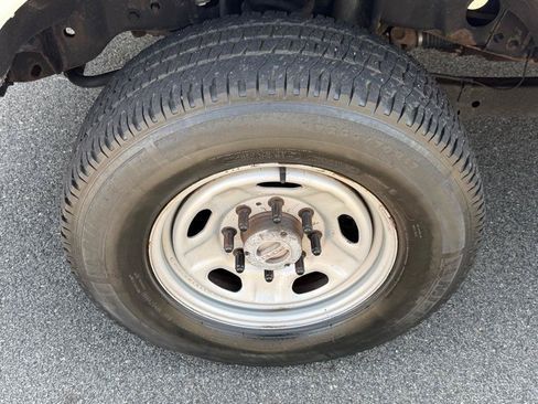 Used 2013 Ford F250 XL w/ PWR Equipment Group AWD/4WD image 12