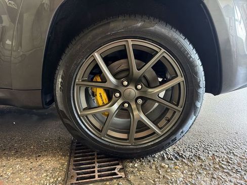 Used 2020 Jeep Grand Cherokee Trackhawk w/ Trailer Tow Group IV image 10