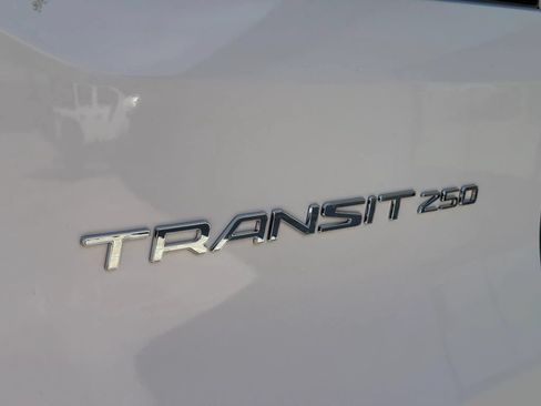 Used 2016 Ford Transit 250 148 Low Roof RWD image 46